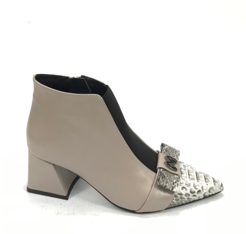 379-758 -PITON-  SICAK AST BAYAN BOT